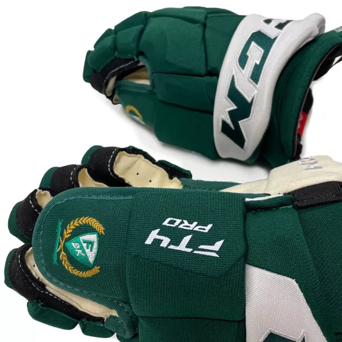 CCM Gloves Jetspeed Ft4 Pro Sr - Fbk- Hockey Gloves Ccm